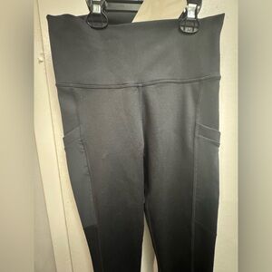 New Fabletics Power Hold Black High-Waisted Leggings with Pockets - XS